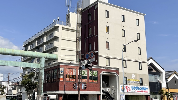 【素泊まり】自由気ままに旅したい方におすすめ！アクセス便利な好立地ホテルでシンプルステイ